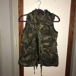 Brand new without tags-never worn vest